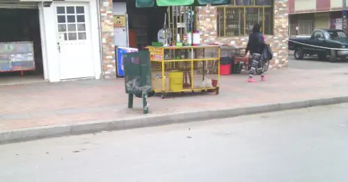 PUNTO AMBULANTE DE EMPANADAS  JUGO DE NARANJA PUNTO AMBULANTE DE EMPANADAS  JUGO DE NARANJA